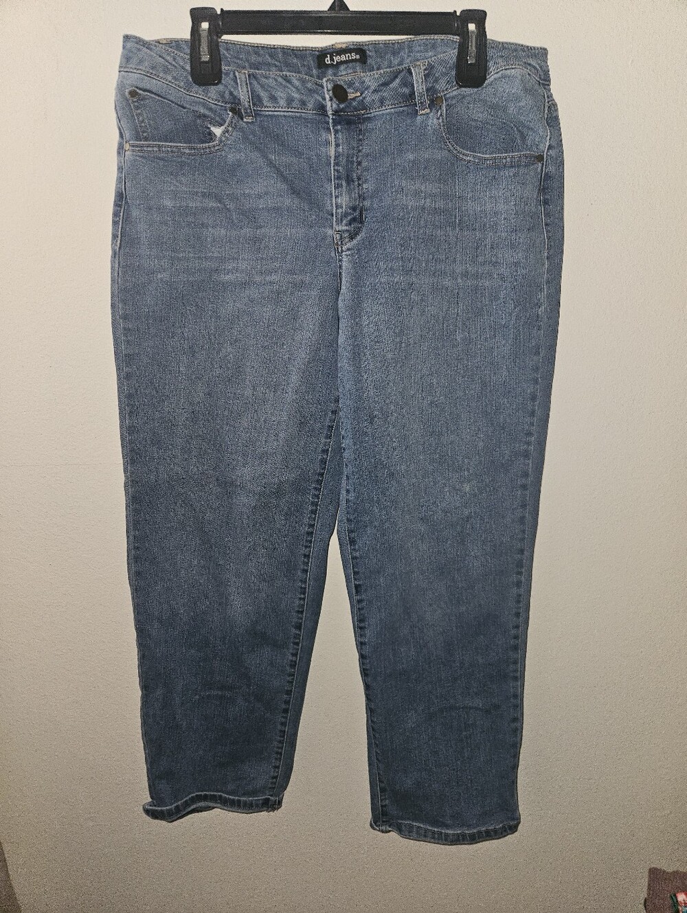 D. Jeans Womans Blue Jeans Size 16